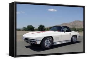 Chevrolet Corvette cv 427 1967-Simon Clay-Framed Stretched Canvas