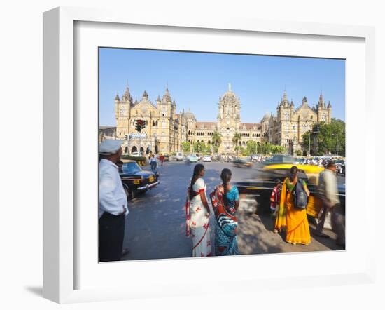 Chhatrapati Shivaji Terminus (Victoria Terminus), UNESCO World Heritage Site, Mumbai, Maharashtra S-Gavin Hellier-Framed Photographic Print