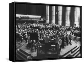 Chicago Board of Trade, as Proposed Wheat Sale to Russia Sends Prices Soaring-Robert W^ Kelley-Framed Stretched Canvas