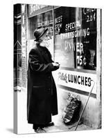 Chicago Homeless Man on Thanksgiving, 1952-null-Stretched Canvas