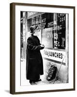 Chicago Homeless Man on Thanksgiving, 1952-null-Framed Photo