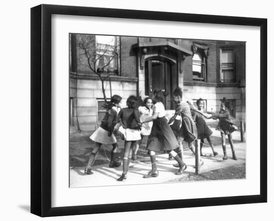 Chicago, Illinois, 1941-Edwin Rosskam-Framed Premium Photographic Print