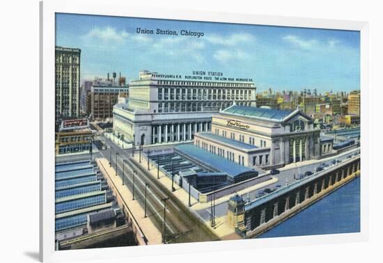 Chicago, Illinois - Exterior View of Union Station-Lantern Press-Framed Art Print