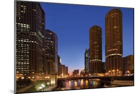 Chicago River Dusk I-Larry Malvin-Mounted Photographic Print