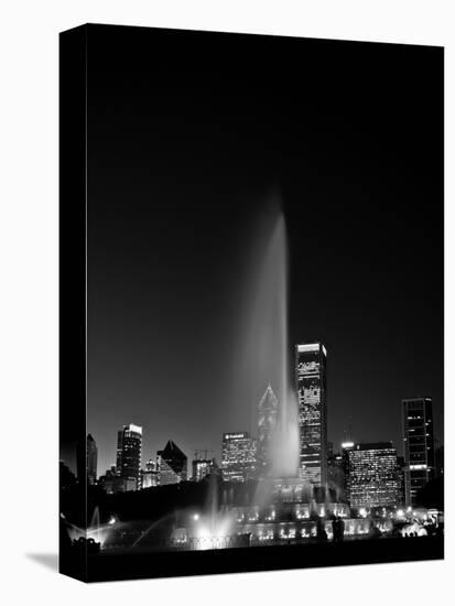 Chicagos Buckingham Fountain, Black & White, Port-Steve Gadomski-Stretched Canvas