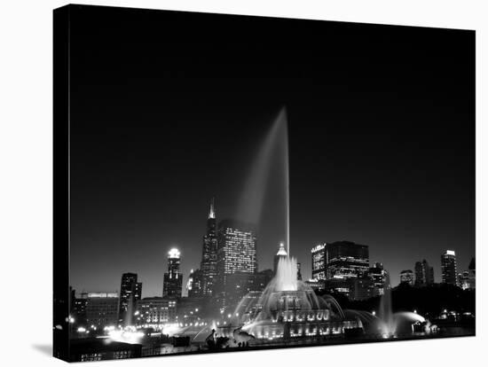 Chicagos Buckingham Fountain, Black & White-Steve Gadomski-Stretched Canvas