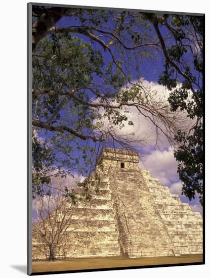 Chichen Itza, El Castillo Pyramid, Yucatan Peninsula, Mexico-Stuart Westmoreland-Mounted Photographic Print