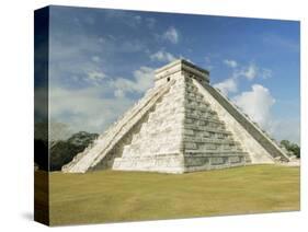 Chichenitza, Mayan Ruins, Yucatan, Mexico, Central America-Gavin Hellier-Stretched Canvas