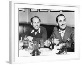 Chico (Left) and Groucho Marx at Lunch in the Famous Brown Derby Restaurant in Hollywood-null-Framed Photo