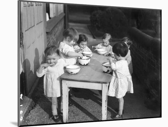 Children Clean Teeth-null-Mounted Photographic Print