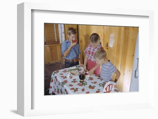 Children Eating Jelly Sandwiches-William P. Gottlieb-Framed Photographic Print