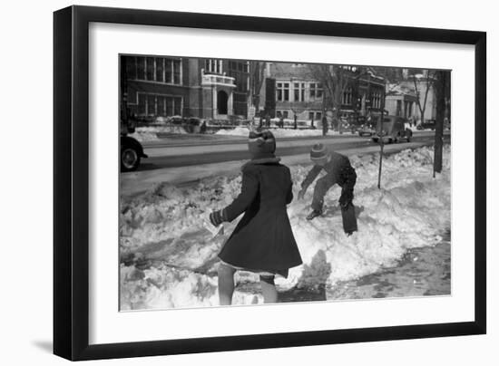 Children Having a Snowball Fight Photograph - Chillicothe, OH-Lantern Press-Framed Art Print