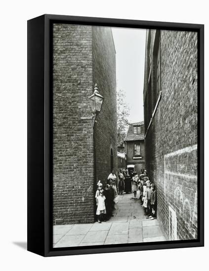 Children in an Alleyway, Upper Ground Place, Southwark, London, 1923-null-Framed Stretched Canvas