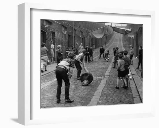 Children Playing Cricket in the Back Streets of Newcastle, 1962-null-Framed Premium Photographic Print