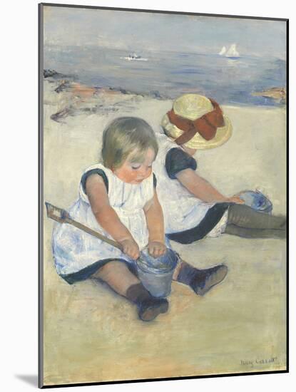 Children Playing on the Beach, 1884-Mary Cassatt-Mounted Giclee Print