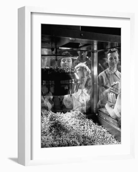 Children Watching a Popcorn Working-J^ R^ Eyerman-Framed Photographic Print