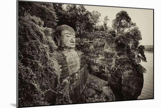 China 10MKm2 Collection - Giant Buddha of Leshan-Philippe Hugonnard-Mounted Photographic Print