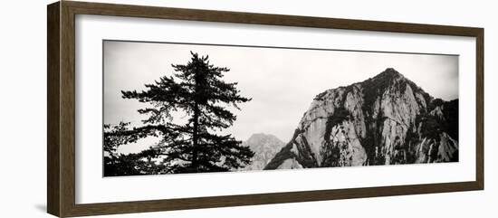 China 10MKm2 Collection - Mount Huashan - Shaanxi-Philippe Hugonnard-Framed Photographic Print