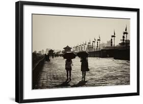 China 10MKm2 Collection - Walk on the City Walls at sunset - Xi'an City-Philippe Hugonnard-Framed Photographic Print