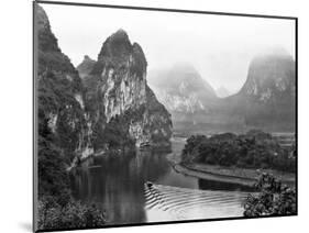 China, Guilin Li River-John Ford-Mounted Photographic Print