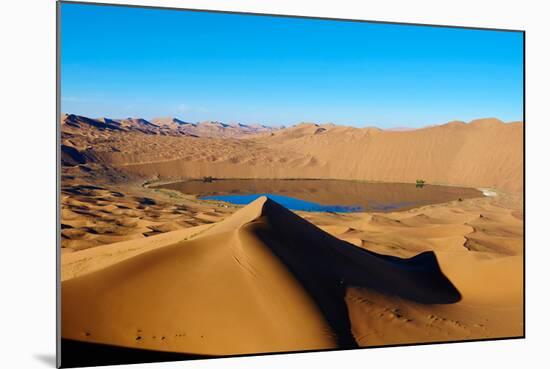 China, Inner Mongolia, Badain Jaran Desert, Gobi Desert-Tuul And Bruno Morandi-Mounted Photographic Print