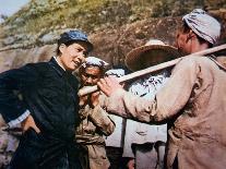 Mao Zedong Talking to Veterans of the 'Long March' at Yangchailing, Yenan, in 1937-Chinese Photographer-Giclee Print