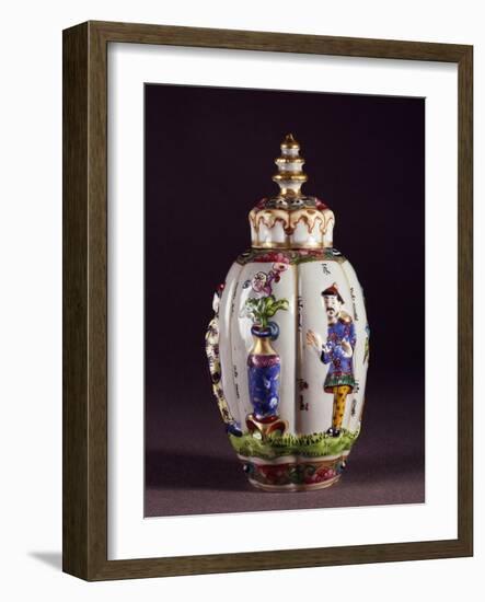 Chinoiserie Decorated Tea Caddy and Pagoda-Shaped Lid, Porcelain-null-Framed Giclee Print