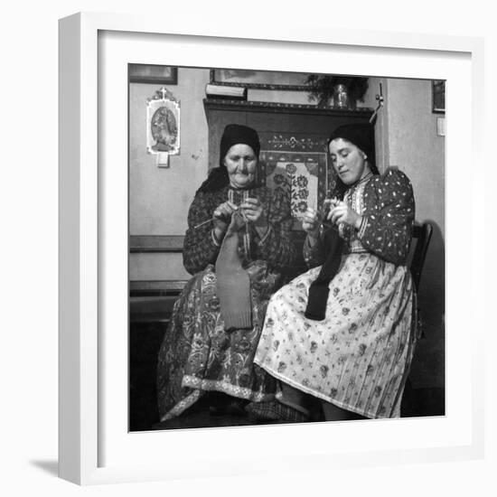 Chodenland Women-null-Framed Photographic Print