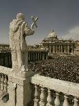St. Peter's Square, Easter 1975, Rome, Lazio, Italy-Christina Gascoigne-Photographic Print