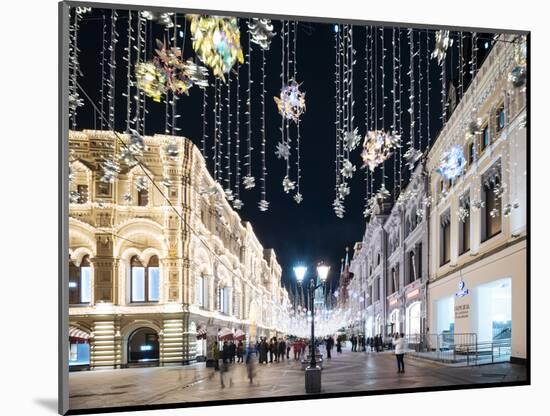 Christmas Lights on Nikolskaya Street, Moscow, Moscow Oblast, Russia-Ben Pipe-Mounted Photographic Print