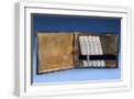White Frame
