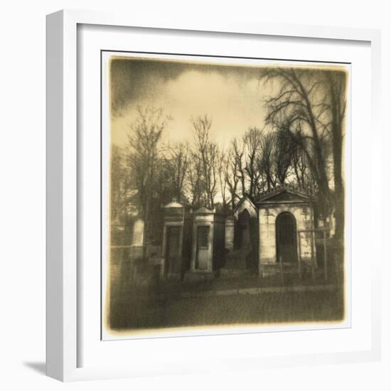 Cimetiere du Pere-Lachaise, Paris-Kevin Cruff-Framed Photographic Print