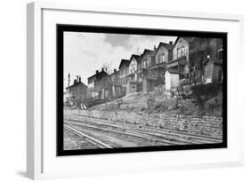 Cincinnati, Ohio-Carl Mydans-Framed Photo