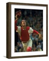 Cincinnati Reds Catcher Johnny Bench Catching Pop Fly During Game Against San Francisco Giants-John Dominis-Framed Premium Photographic Print