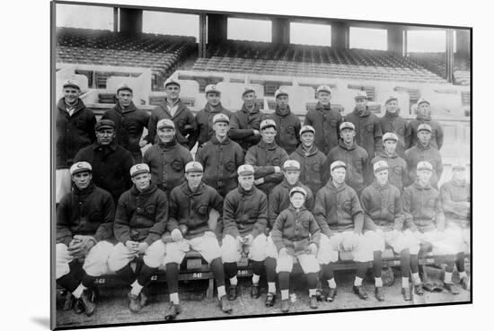 Cincinnati Reds Team, Baseball Photo No.2 - Cincinnati, OH-Lantern Press-Mounted Art Print