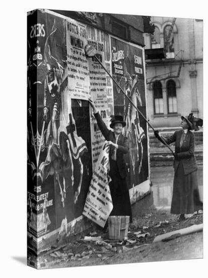 Cincinnati: Suffragettes-null-Stretched Canvas