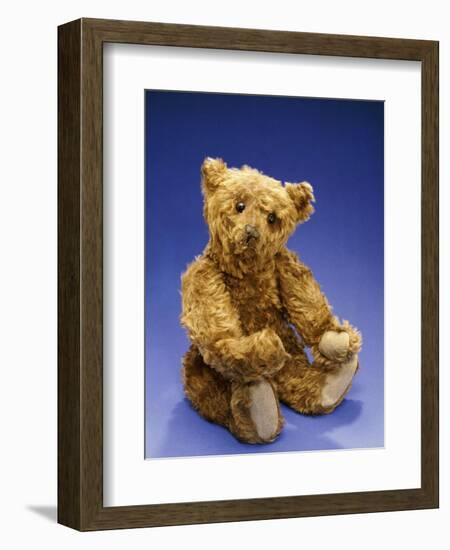 Cinnamon Center Seam Steiff Bear, circa 1903-Steiff-Framed Giclee Print