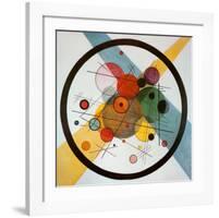 Circle in a Circle-Wassily Kandinsky-Framed Art Print