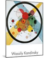 Circles in a Circle-Wassily Kandinsky-Mounted Art Print