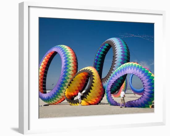 Circoflex Kites, International Kite Festival, Long Beach, Washington, USA-Jamie & Judy Wild-Framed Photographic Print