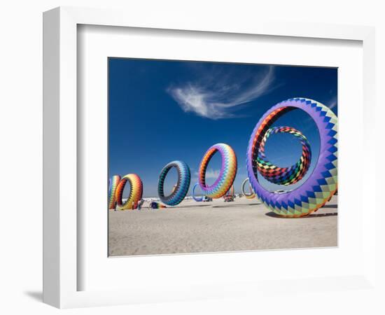 Circoflex Kites, International Kite Festival, Long Beach, Washington, USA-Jamie & Judy Wild-Framed Photographic Print