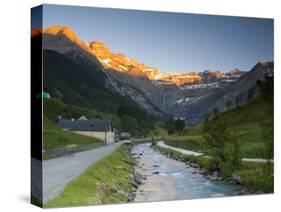 Cirque De Gavarnie, Midi-Pyrenees, France-Doug Pearson-Stretched Canvas