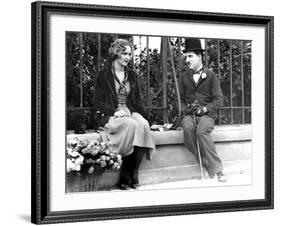 City Lights, Virginia Cherrill, Charlie Chaplin, 1931-null-Framed Photo