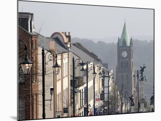 City of Derry, Ulster, Northern Ireland, United Kingdom, Europe-De Mann Jean-Pierre-Mounted Photographic Print