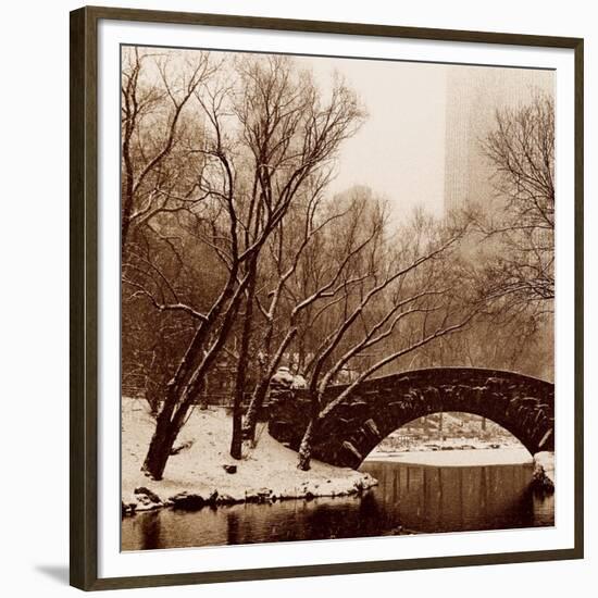 City Silhouette-Sasha Gleyzer-Framed Premium Giclee Print