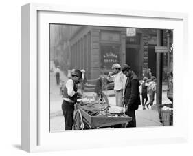 Clam Seller in Mulberry Bend, N.Y.-null-Framed Photo