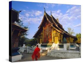 Classic Lao Temple Architecture, Wat Xieng Thong, Luang Prabang, Laos-Gavin Hellier-Stretched Canvas