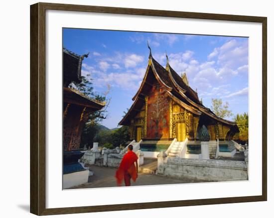 Classic Lao Temple Architecture, Wat Xieng Thong, Luang Prabang, Laos-Gavin Hellier-Framed Photographic Print