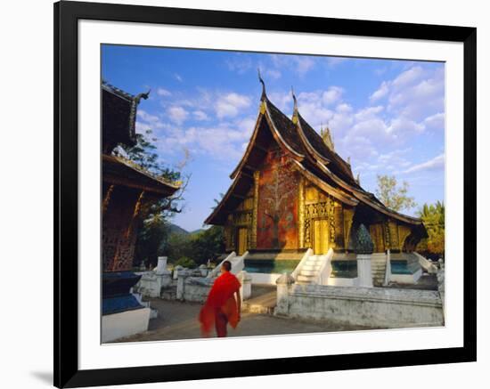 Classic Lao Temple Architecture, Wat Xieng Thong, Luang Prabang, Laos-Gavin Hellier-Framed Photographic Print