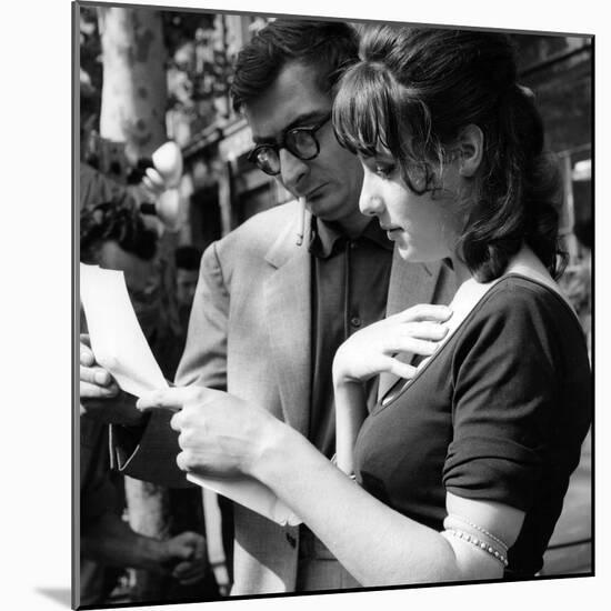 Claude Chabrol and Bernadette Lafont sur le tournage du film Les Godelureaux by ClaudeChabrol, 1961-null-Mounted Photo